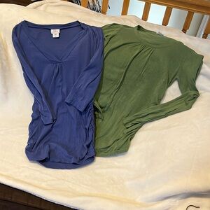 2 Oh Baby by Motherhood tops